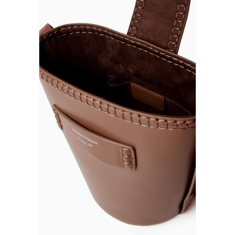 Emporio Armani - Bucket Bag in Leather Brown