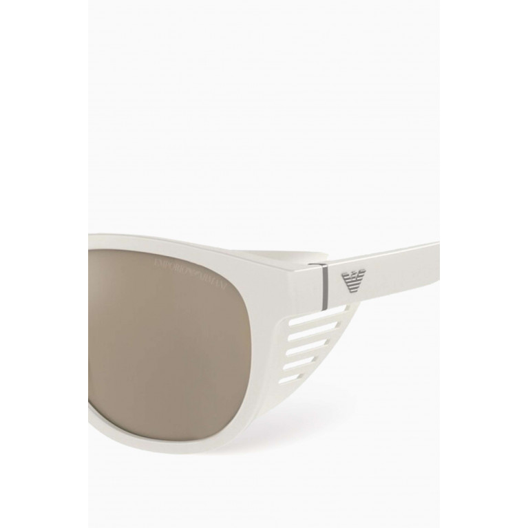 Emporio Armani - D-frame Sunglasses in Acetate Brown