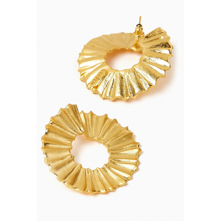 Lynyer - Botanical Pleated Earrings in 24kt Gold-plated Brass
