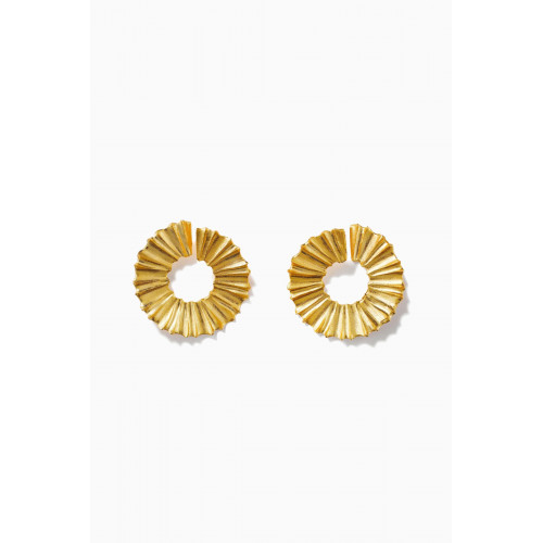 Lynyer - Botanical Pleated Earrings in 24kt Gold-plated Brass