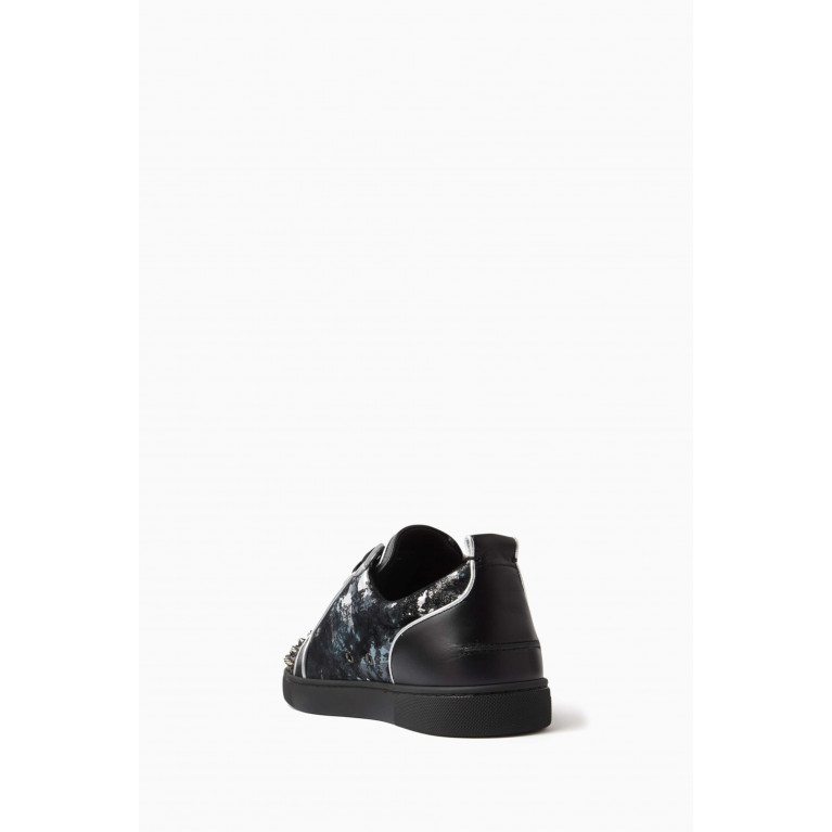 Christian Louboutin - Louis Junior Spikes Low-top Sneakers in Calf Leather Black
