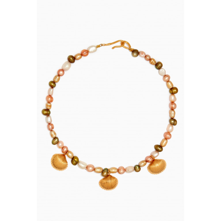 Sarah's Bag - Alana Sunrise Pearl Necklace in Gold-plated Brass