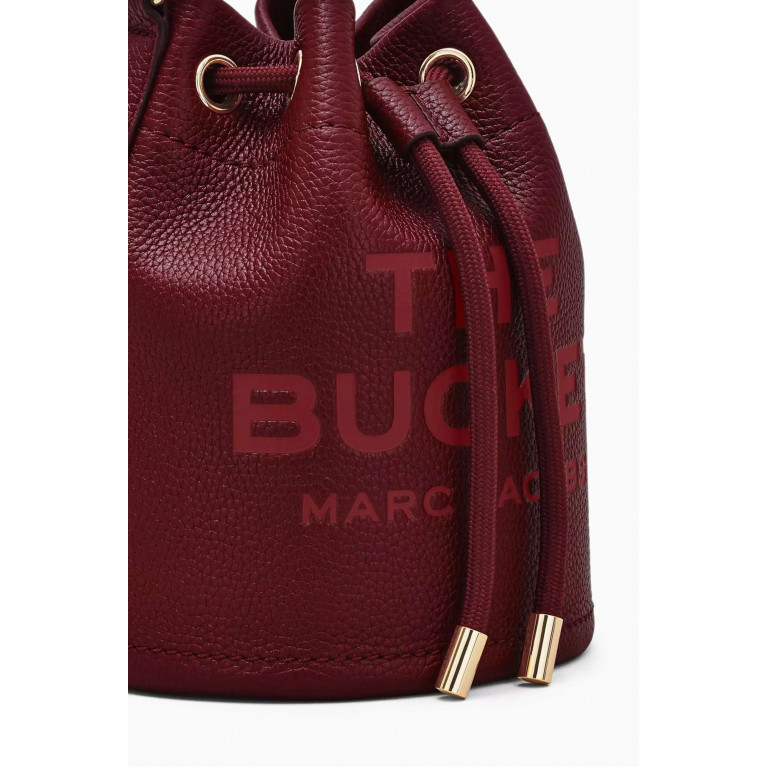 Marc Jacobs - The Bucket Bag in Leather Burgundy