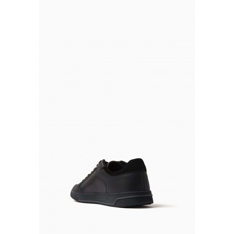 Calvin Klein - Low-top Sneakers in Leather Black