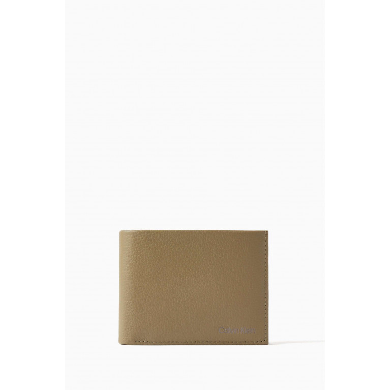 Calvin Klein - Warmth RFID Billfold Wallet in Leather Green
