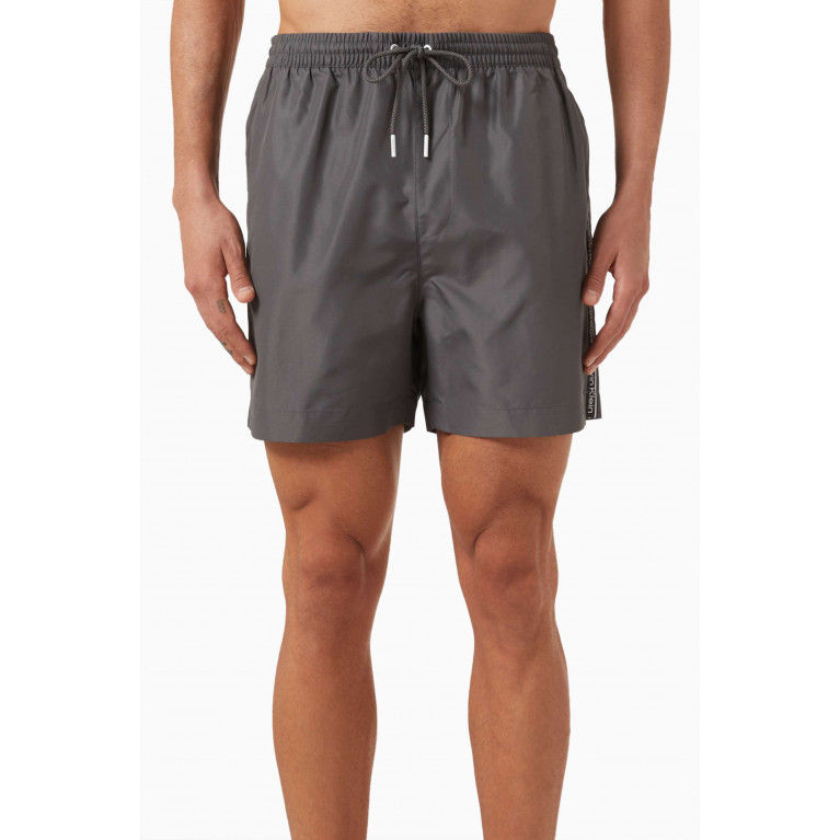 Calvin Klein - Medium Drawstring Shorts in Ripstop Grey