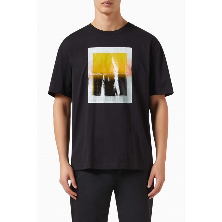 Calvin Klein - Graphic Print T-shirt in Cotton-jersey Black