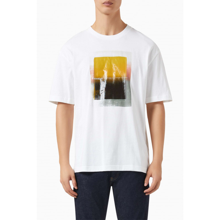 Calvin Klein - Graphic Print T-shirt in Cotton-jersey White