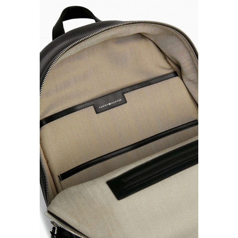 Tommy Hilfiger - Logo Backpack in Premium Leather