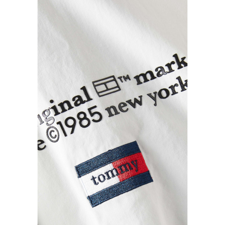 Tommy Jeans - Cropped Logo Shirt in Organic Cotton