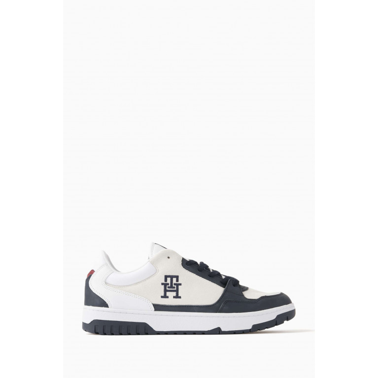 Tommy Hilfiger - TH Monogram Basketball Sneakers in Suede Blend White