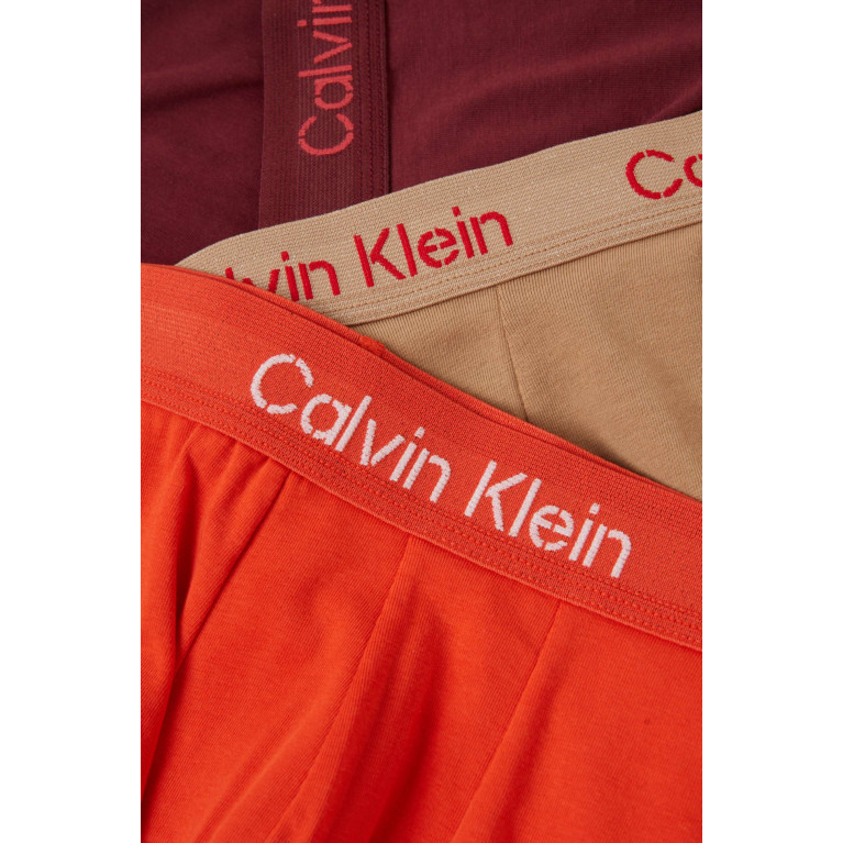 Calvin Klein - Logo Trunks in Stretch Cotton, Set of 3 Multicolour