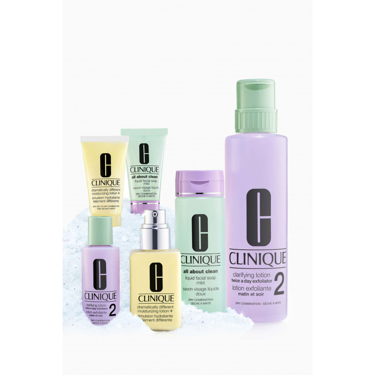 Clinique - Great Skin Everywhere Skincare Set: For Dry Combination Skin