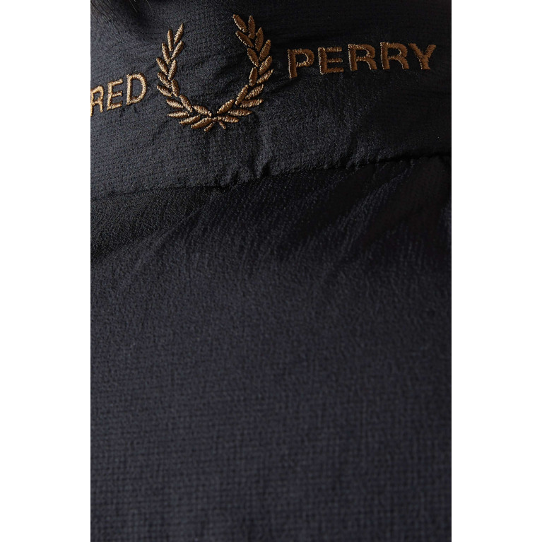 Fred Perry - Insulated Gilet in Nylon Ripstop