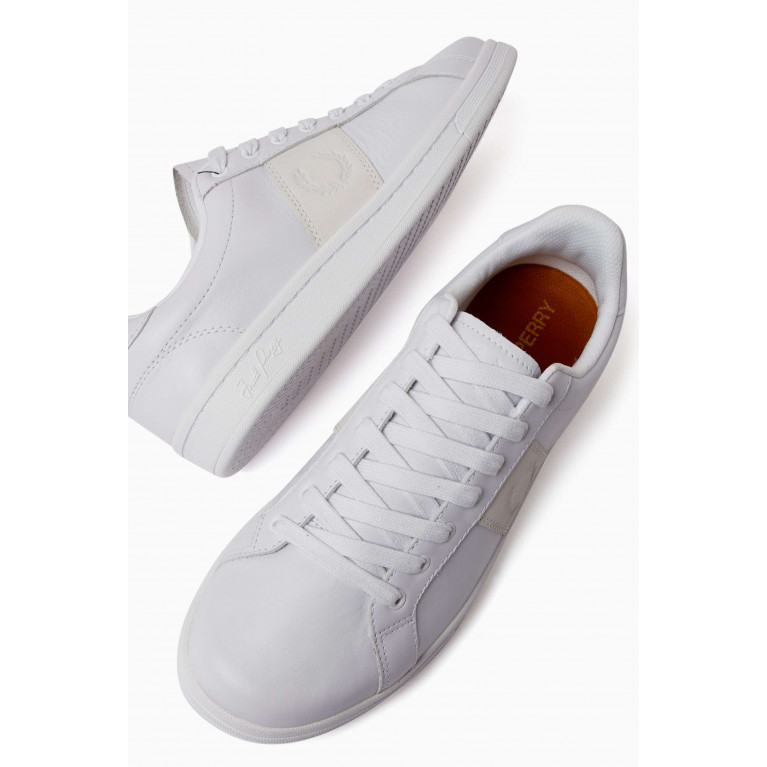 Fred Perry - B721 Sneakers in Leather