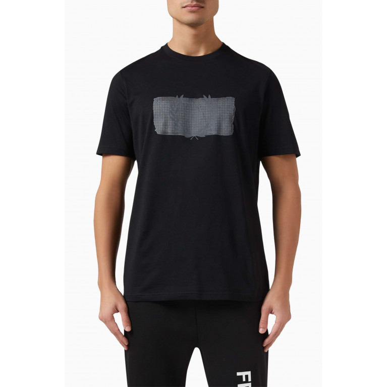 Fred Perry - Layered Graphic T-Shirt in Cotton