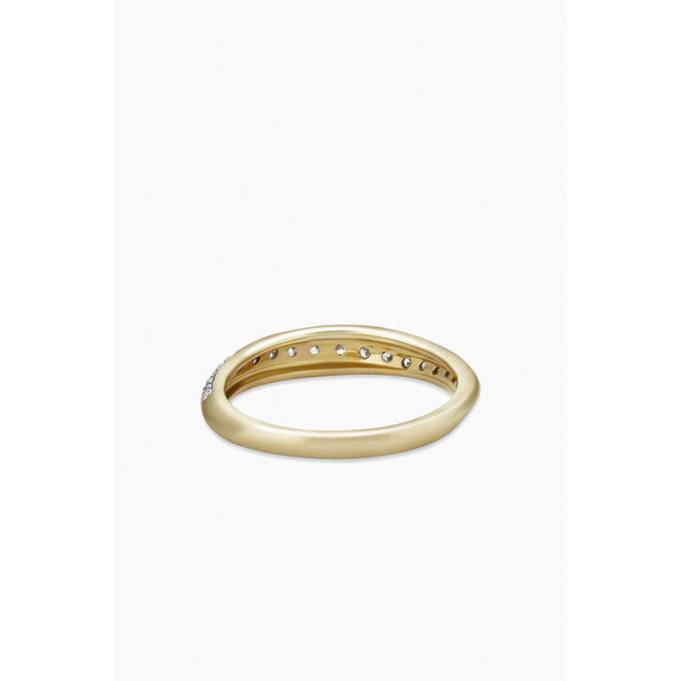 STONE AND STRAND - Twist Pavé Diamond Ring in 10kt Gold