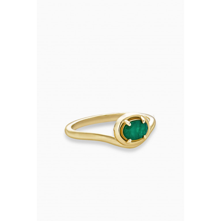 STONE AND STRAND - Oval Emerald Ring in 10kt Gold Green