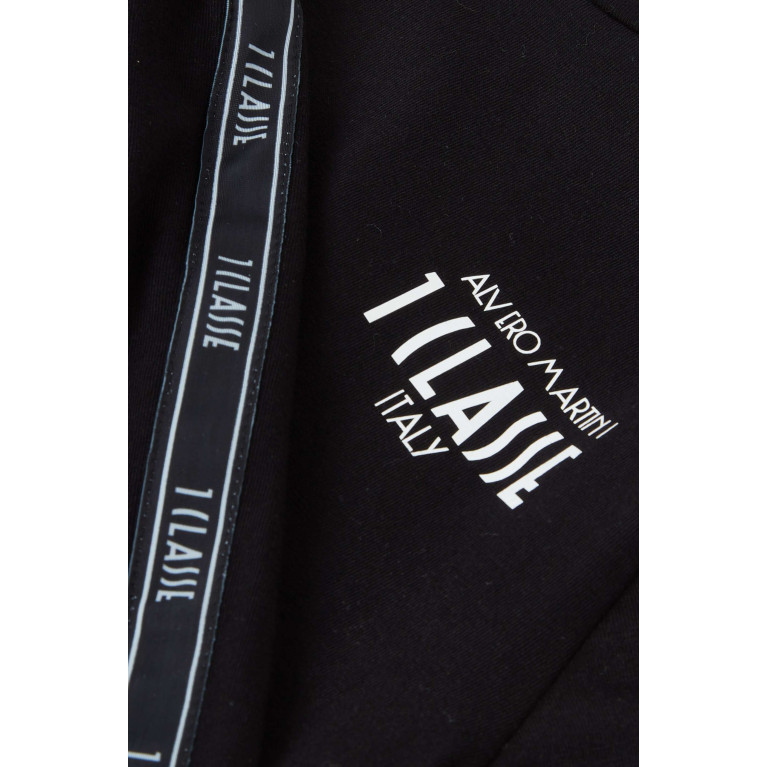 Alviero Martini - Logo T-Shirt & Shorts Set in Cotton
