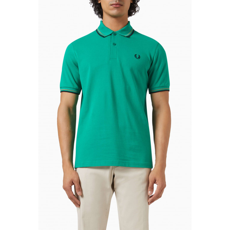 Fred Perry - M12 Fred Perry Polo Shirt in Cotton Piqué