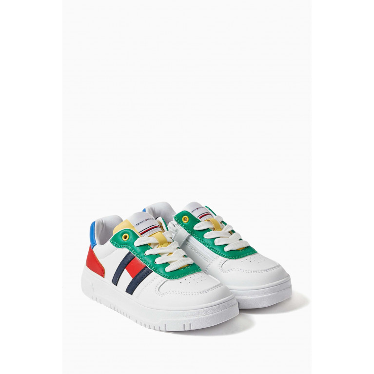 Tommy Hilfiger - Flag Low Cut Sneakers in Faux Leather