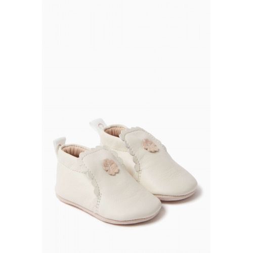 Chloé - Flower Booties in Leather