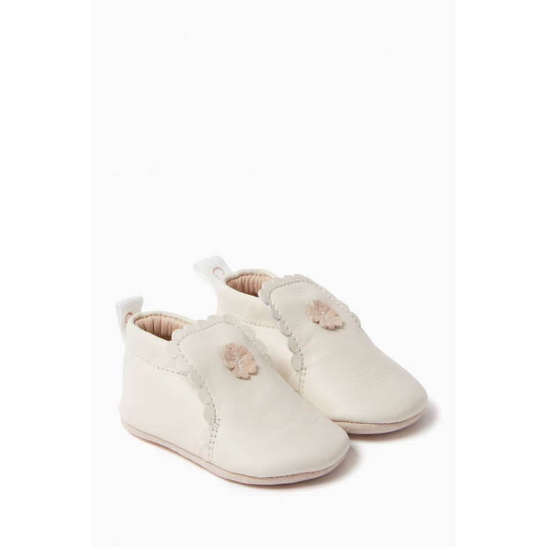 Chloé - Flower Booties in Leather