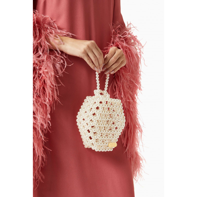 0711 Tbilisi - Strawberry Mini Bag in Acrylic Beads
