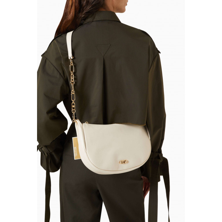MICHAEL KORS - Large Kendall Messenger Bag in Leather