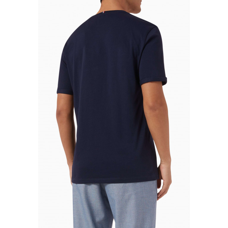 Les Deux - Piece Logo T-shirt in Cotton Blue