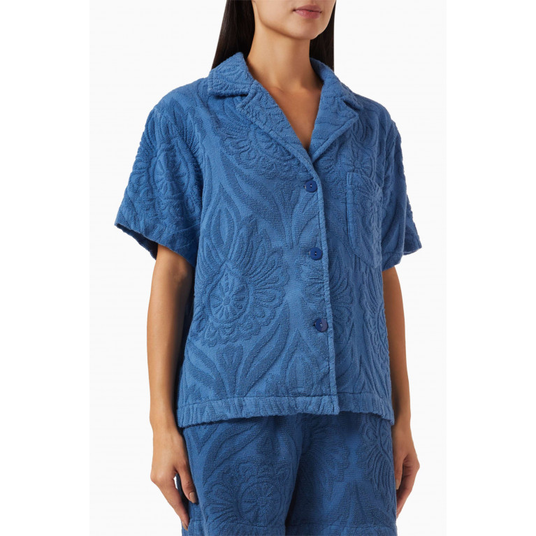 Kori - Spread Collar Shirt in Terry Cotton Blue