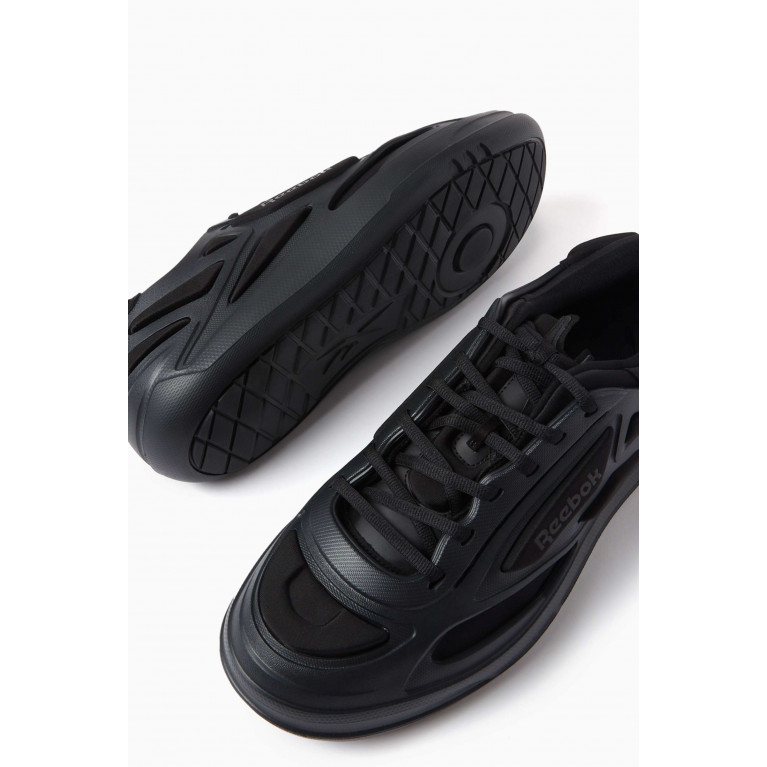 Reebok - Club C Fwd Sneakers in EVA Black