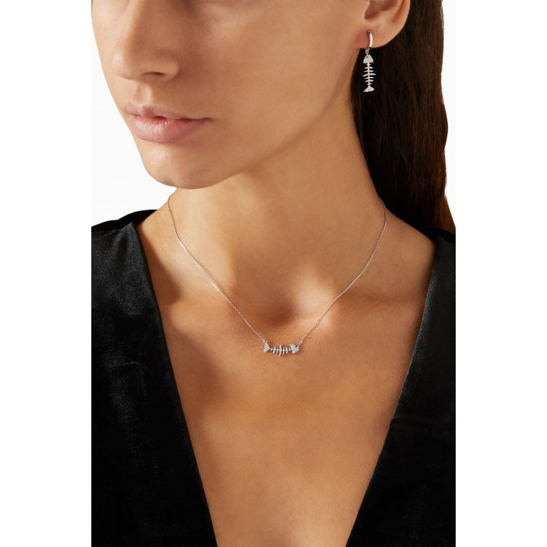 Kamushki - Wishbone Side Diamond Necklace in 18kt White Gold