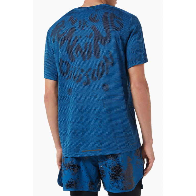 Nike - ADV Division T-shirt in Nylon Blue