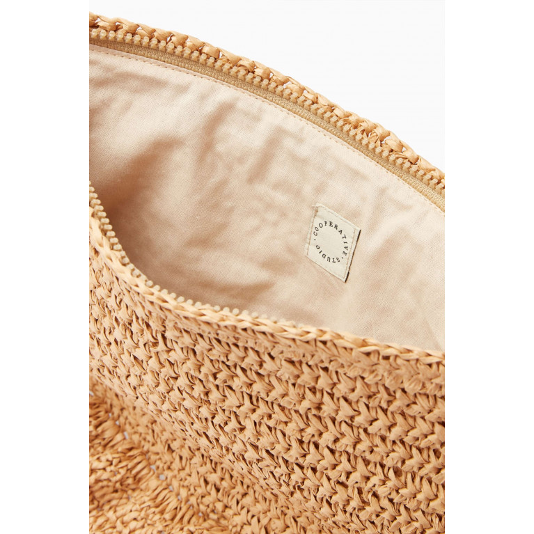 Cooperative Studio - Seashell Clutch Bag in Raffia