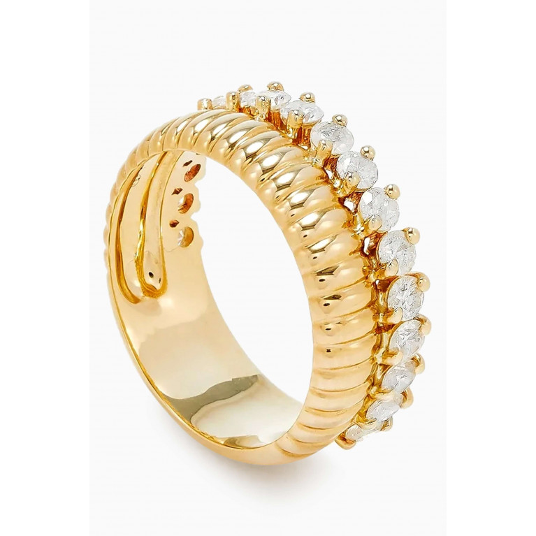 Yvonne Leon - Berlingot Diamond Ring in 9kt Gold