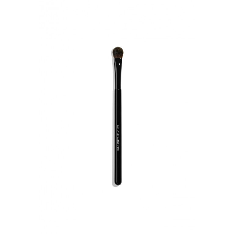 CHANEL- PINCEAU OMBREUR PLAT N°202 Eyeshadow Brush No Color