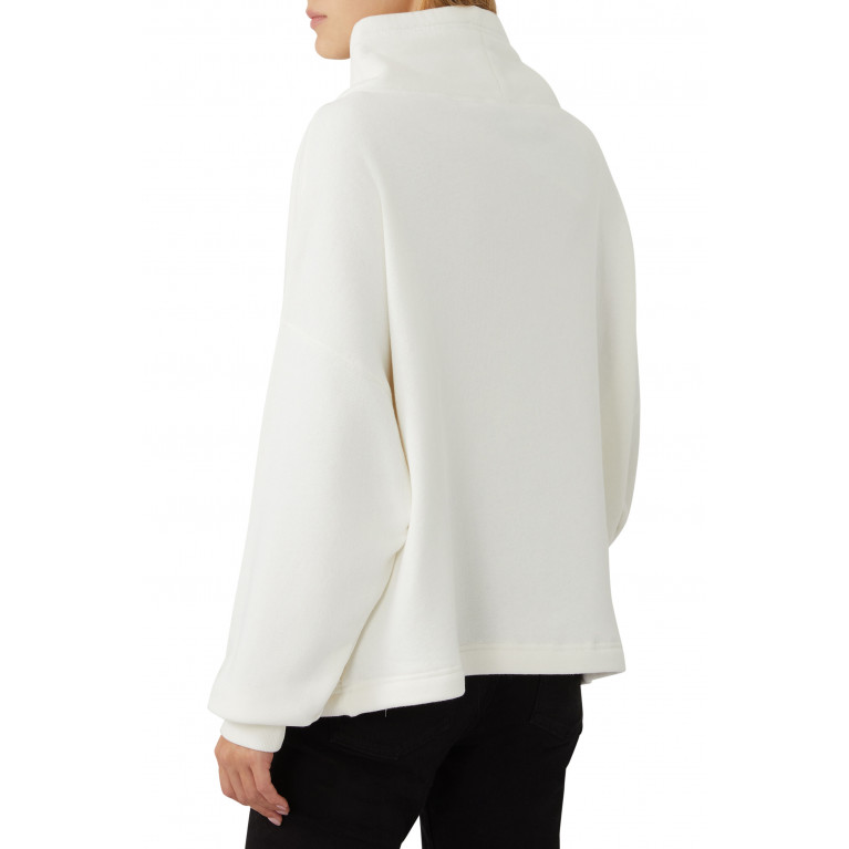 Gucci- Vintage Logo Sweatshirt White