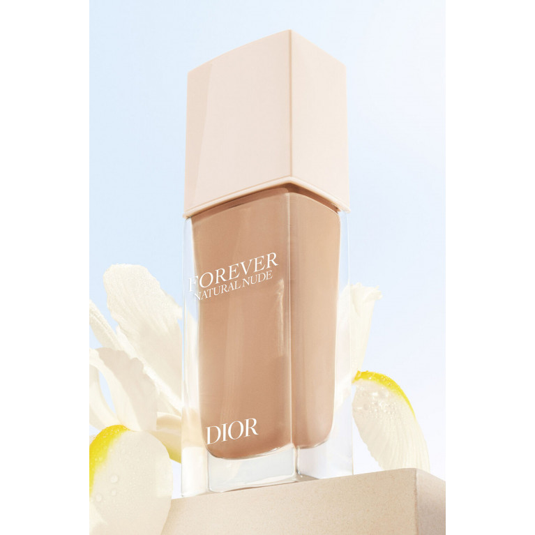 Dior- Forever Natural Nude Foundation 4W Warm