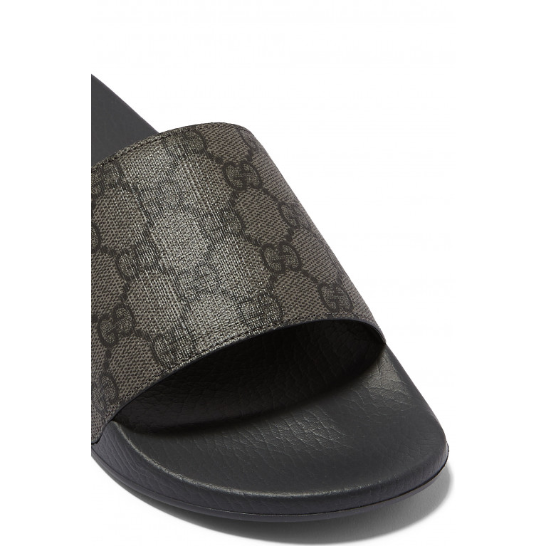 Gucci- GG Rubber Slides Grey