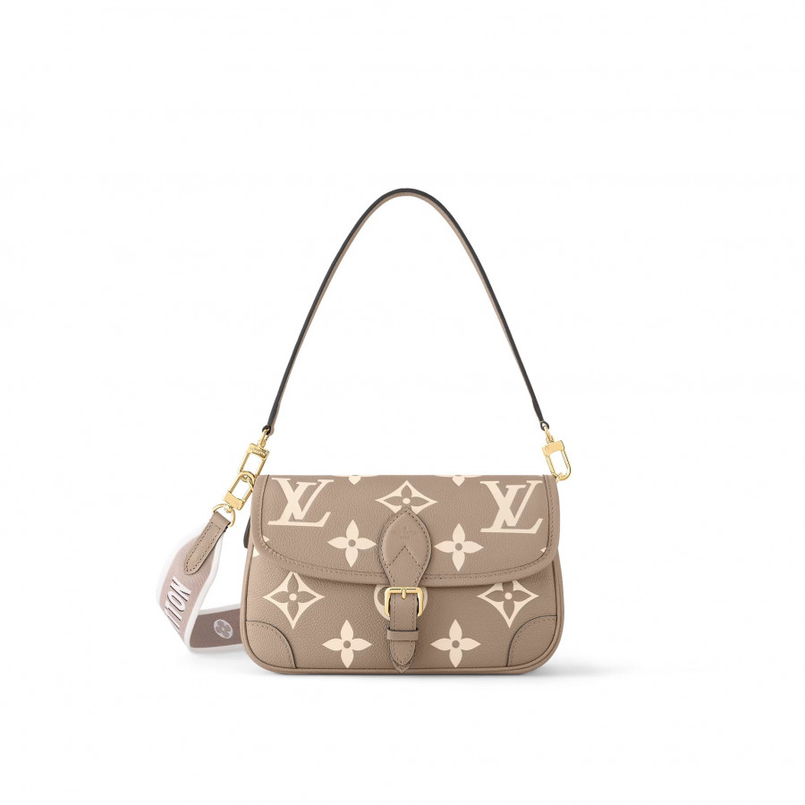 Louis Vuitton® Diane Bicolore Tourterelle Creme. Size in 2023