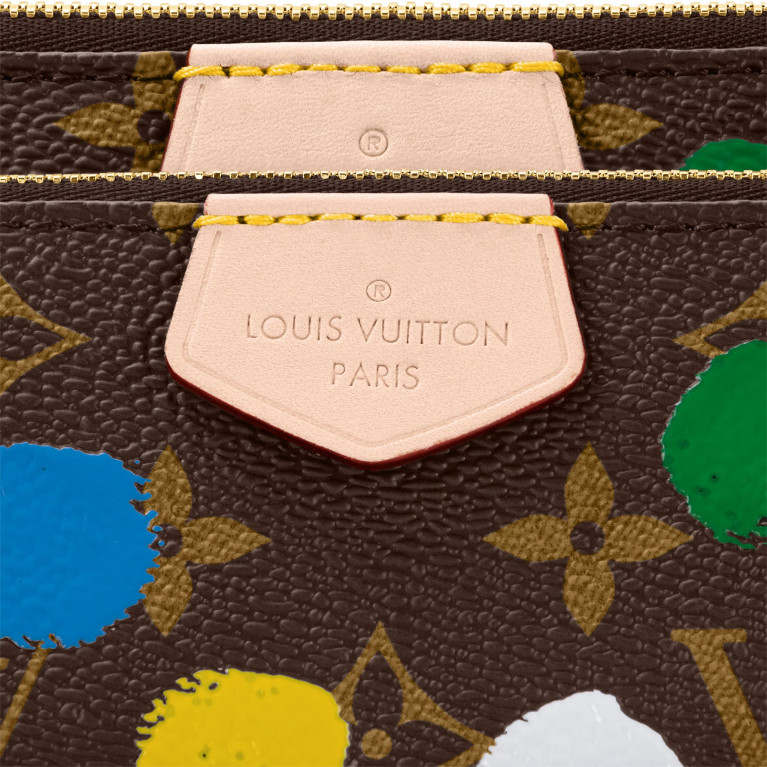 Аксессуар Louis Vuitton LV x YK Multi Pochette Accessoires​ канва Monogram Painted Dots