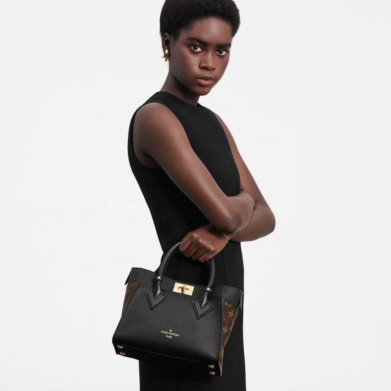 Сумка Louis Vuitton On My Side PM Tote Bag канва Monogram Black